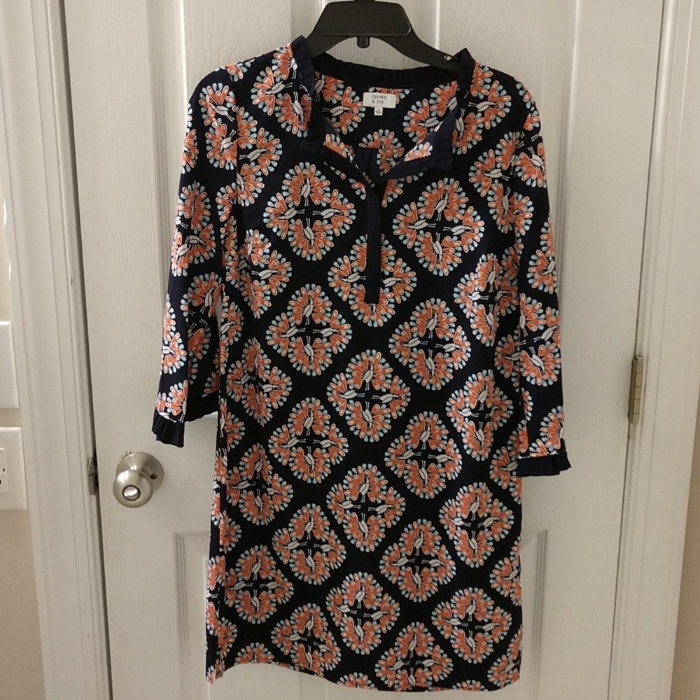 Crown & Ivy Shift Dress